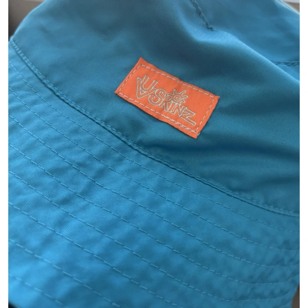 UV Skinz UPF 50+ Blue/Orange Fish Print Bucket Hat Size 6